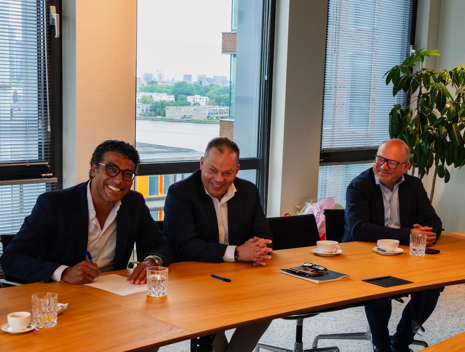 Team Health Cloud Initiative bundelt krachten met Embloom